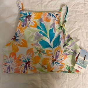 NWT Reversible Bikini Top S